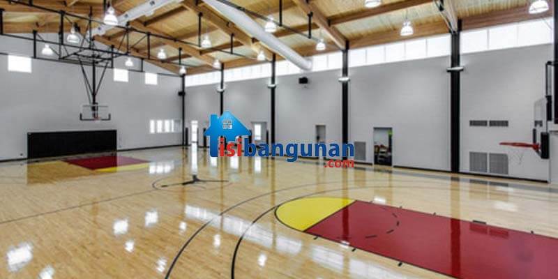 Menggunakan Lantai parket Untuk Lapangan Basket